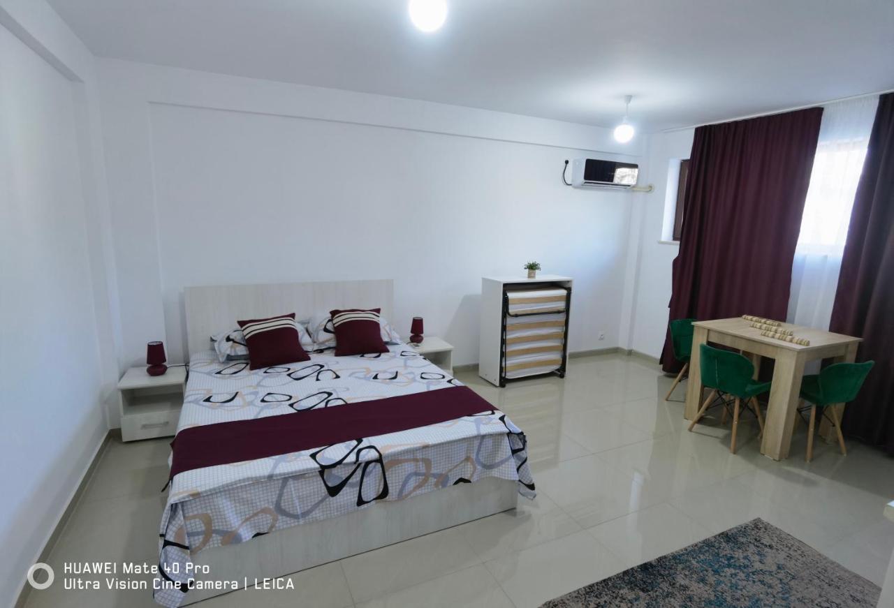Appartement Garsoniera De La Mare à Mangalia Extérieur photo