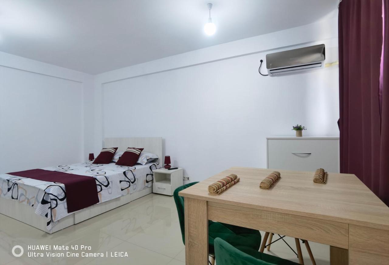 Appartement Garsoniera De La Mare à Mangalia Extérieur photo